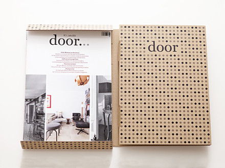 door... Magazine / Box open